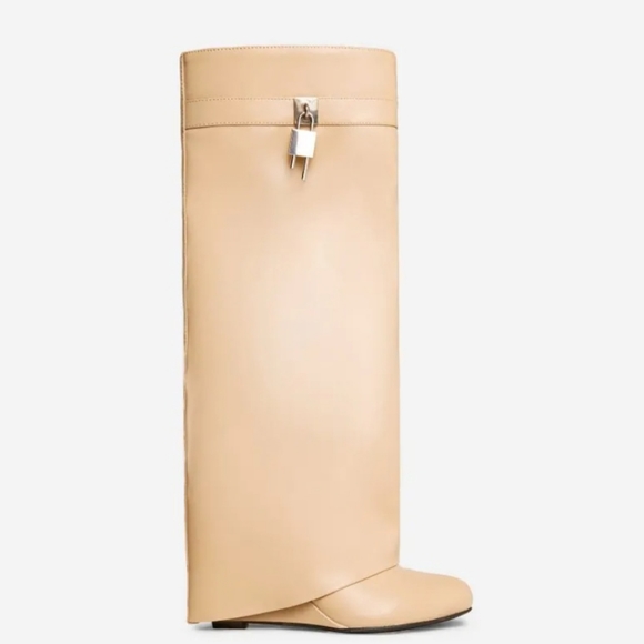 EGO I Am The One Padlock Boots (Sold Out) - Picture 5 of 5